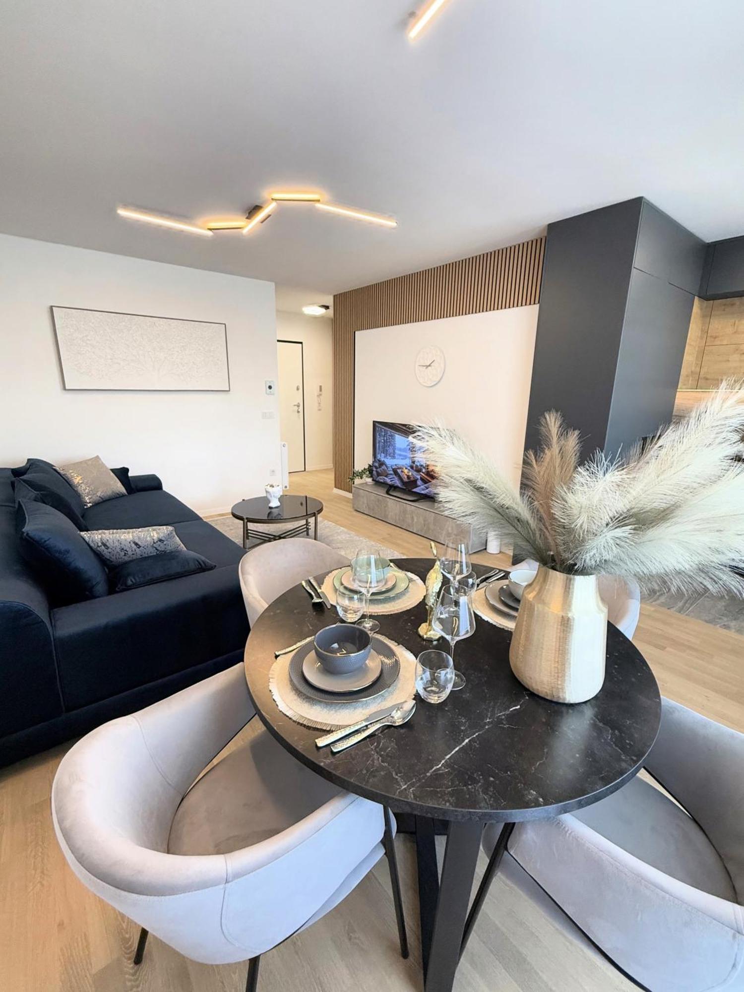 Vg - Airport & Apartman
